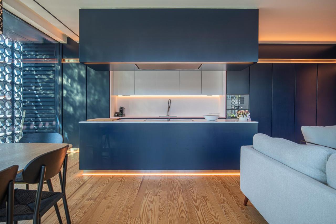 New Luxury Building In The Heart Of Cascaes